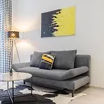 Bookable in Lockdown Buchbar Modern Apartment 4